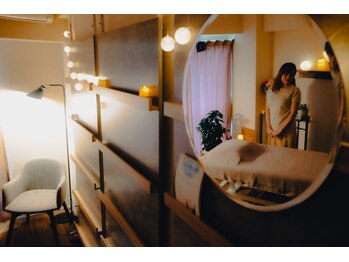 ワヒネ(WAHINE)/プライベートサロンです