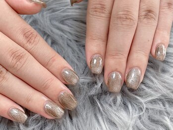 ニナズネイル(Nina's Nail)/