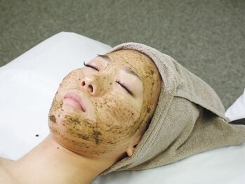 ケアル(KEARU)の写真/【結果重視の方必見◎浜松希少！】クリスティーナ化粧品全9種類取り扱いで幅広いお悩みに対応・根本改善◎
