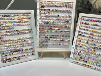 コンフォート(Comfort)の写真/【持ち込みOK♪】カラー・パーツ(500種類以上/キャラクターあり)デザインを豊富にご用意☆長さ出しも◎