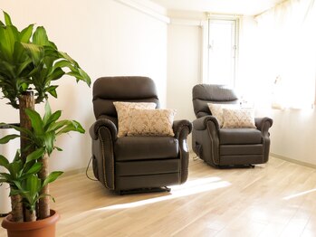 ネイルケア＊フットケアも可能