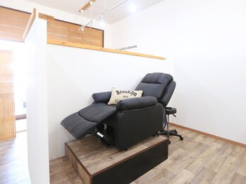 アイラッシュサロン ソル(SOL)/施術スペース