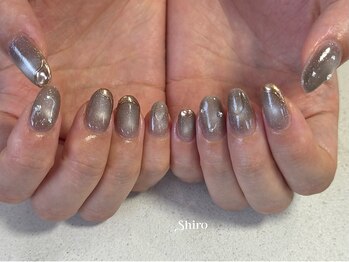 スワン 浜松駅前(SUWAN)/《お任せアート》