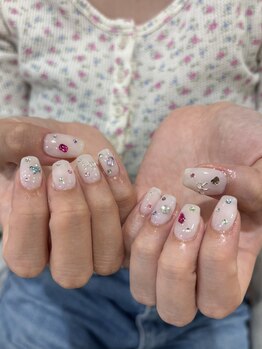 ペティアン(Petillant)の写真/【全メニューパラジェル・フィルイン対応◎】丁寧なケアで健康的な自爪をキープ◎爪のお悩みを解消します♪