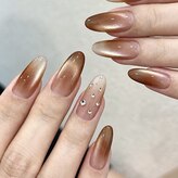 ネイルサロンアンドスクール ラフィーネ 池袋店