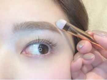 ティーズ ネイルマツエクサロン 品川本店(T's)の写真/【垢抜け感◎】お悩みに合わせてオーダーメイド施術！眉毛WAX¥5500/人気No.1★眉毛WAX+まつげパーマ¥11480