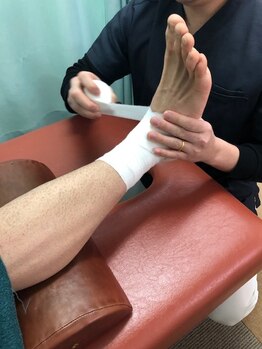たんぽぽ整骨院鍼灸院/実は捻挫の施術も得意なんです！
