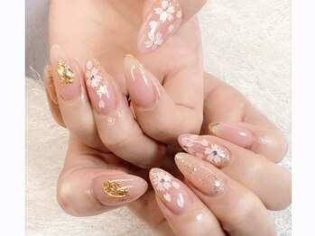 ビューティー静(Beauty静)の写真/【21時まで営業】上品シンプル～季節のアートまで豊富なデザインをご用意◇イベントに映える理想の指先へ♪