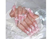 プティネイル(Puty Nail)/春イニシャルチークネイル