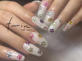 春ビジューネイル