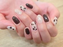 オールシーズン使えるカウネイル