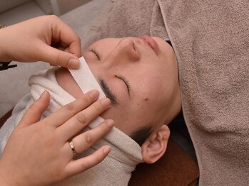 メンズサロン 嗜み(tashinami)/似合う眉が分からない眉ワックス