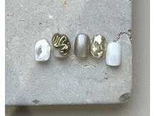 ガレリアエレガンテ KHビル店(GALLARIA Elegante)/うねうねゴールドミラーアート