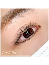 ラミシア(lamicia)/まつ毛パーマ