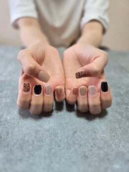 アマダネイル(amadanail)/アニマル