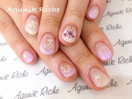 【押し花ネイル】
