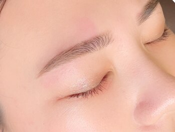 ラシク ベル(Lashiku Belle)/アイブロウWAX!