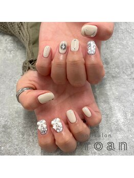 ロアンネイル(roan nail)/アイボリー×リボン