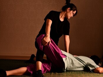 ルアンタイ(LUANTHAI)の写真/【タイ古式×ヘッドスパ】タイ古式マッサージで疲れた体に極上の癒しをご提供◇日々のお疲れをスッキリ！