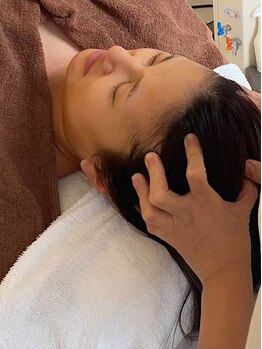 ポーラ くらしき 平田店(POLA)/エステの流れ7 ヘッドケア