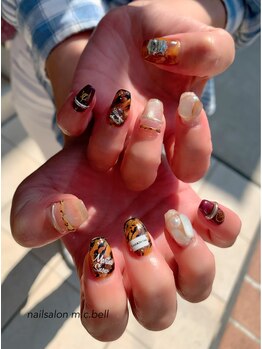 エムシーベル(m.c bell)/