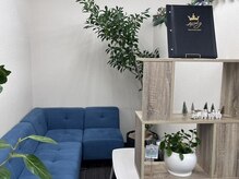 サロン ド アーミー(SALON DE ARMY)