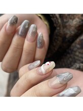 アイディー(i-dee)/蛇ネイル