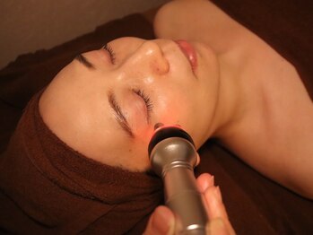 こころ整体サロン/ハイパーナイフ