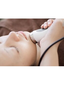 ホウレイ線・たるみ改善！予防ケア