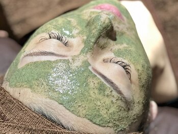 ダリア 恵比寿(Dahlia)の写真/エイジングケアもお任せ！Dahliaでリフトアップし、素敵な小顔を目指しましょう♪