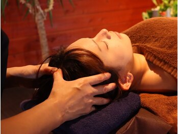 モデル(Model)の写真/オールハンドの本格ヘッドスパ☆PC作業やスマホによる眼精疲労/頭痛/首肩こりでお悩みの方に◎