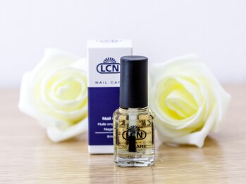 ルーナカランテ(Luna calante)/ネイルオイル