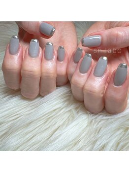 スマイル ネイル ラボラトリー(Smile nail laboratory)/ミラーフレンチグレーネイル