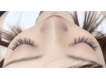 アールアール アイラッシュ(R.R Eyelash)/濃密なのにナチュラル＊