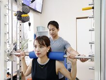 カスタムフィットジム(CUSTOM FIT GYM)/トレーニングジム風景