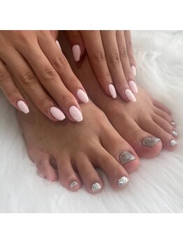 リンダ(Linda)/ハンド・フット ワンカラー