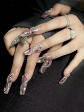 ビルドアップビューティー(Build Up Beauty)/キラキラネイル