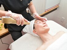 サロン ベル(salon Belle)/RED半永久目元脂肪ケア７０分