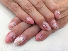 ピンク＆お花ネイル