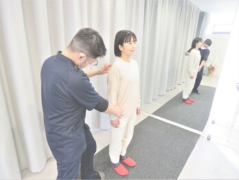 とくしま整体院 康の写真/【AMS骨盤矯正】“施術後に感動を…“腰痛などの様々な不調に対応。10年先のお体の状態を見据えた整体！