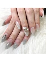 レジアント(Rediant)/キラキラネイル
