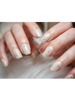 シンプル系（オフィス・日常）が得意