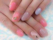 フォンテーヌブロー 野々市店(Fontaine Brow)/付け放題フリーデザインネイル