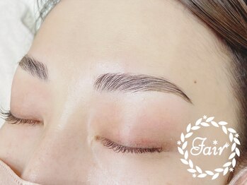 アイサロンフェア 海老名店(eyesalon Fair)/ハリウッドブロウリフト