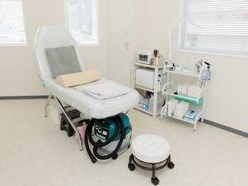 巻き爪補正店 徳重店/リラックスできるスペースです