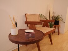 バウムユー 銀座店(baum.u)/木や緑を基調としたサロン空間