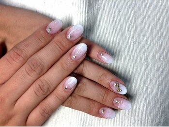 ピリナ(pilina)/ネイルデザイン