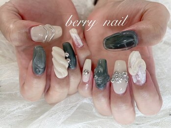 ベリーネイル(Berry nail)/