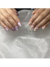 ティニー(Tiny)/マグネット×ホロフラワーネイル