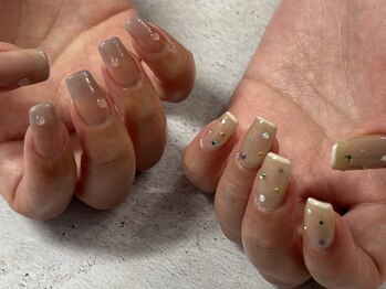 ユヌ(une)/アシンメトリーアート